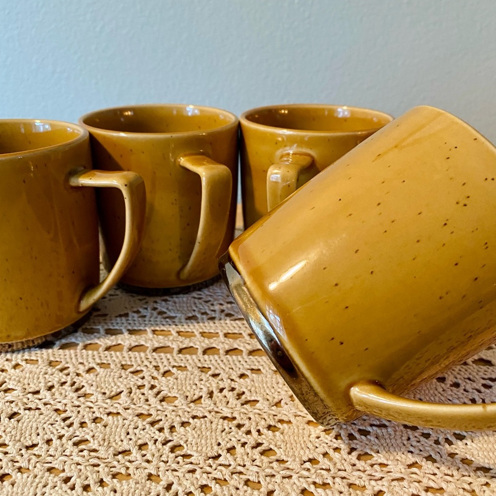 Mid Century Modern MCM Style Mugs Set of 4 - Picture 5 of 6